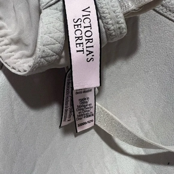 Victorias Secret dream angels cream/metallic bra 32DDD - Picture 4 of 6